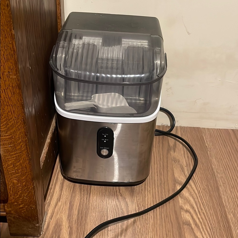 Stainless Steel Countertop Ice Maker